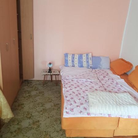 Topla Rooms Milan Herceg Novi Eksteriør billede